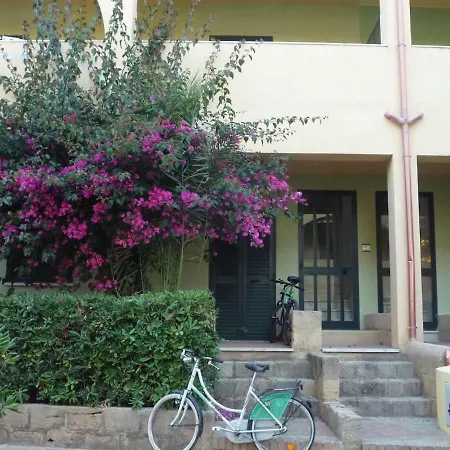 Graziosa Casa A 2 Passi Dalla E Dal Castello Сasa de vacaciones